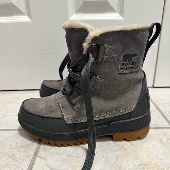 SOREL Tivoli IV Winter Boots - Picture 4 of 5